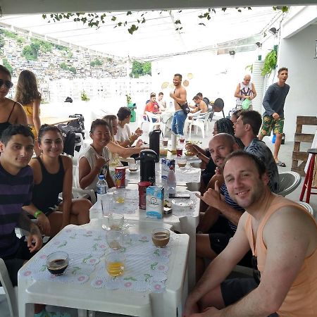 Walk On The Favela Hostel Rio de Janeiro Exterior photo