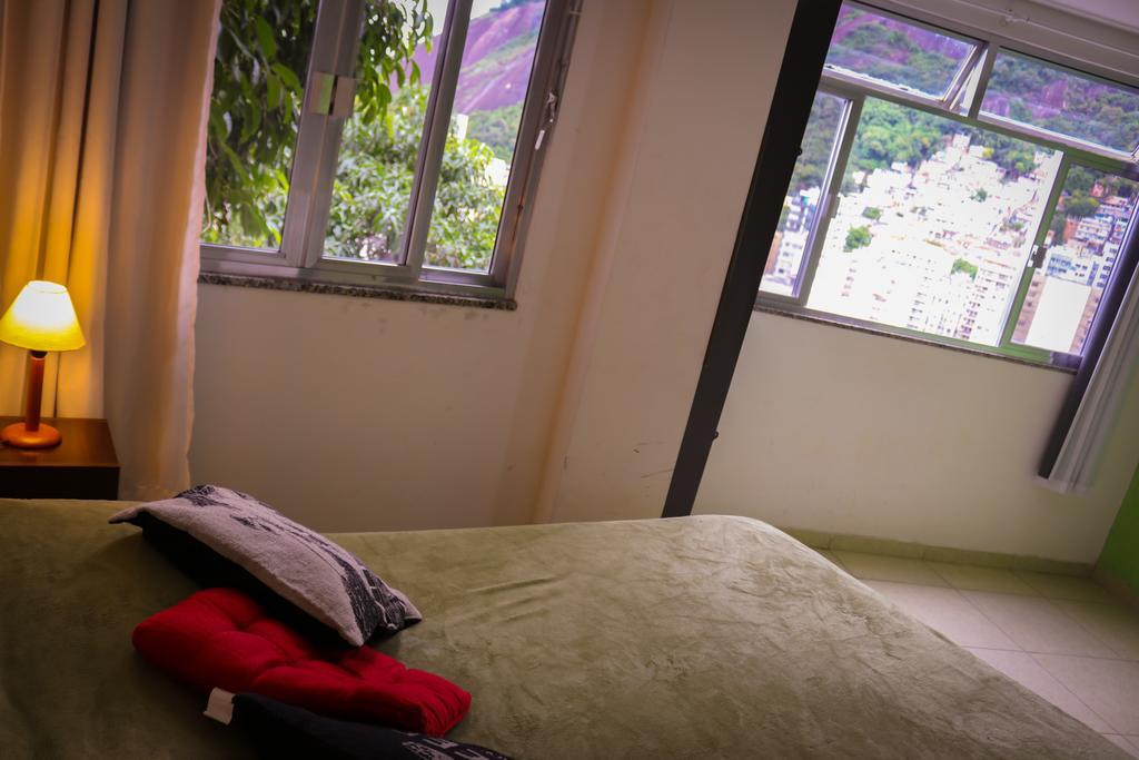 Walk On The Favela Hostel Rio de Janeiro Exterior photo