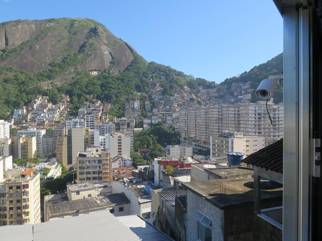 Walk On The Favela Hostel Rio de Janeiro Exterior photo