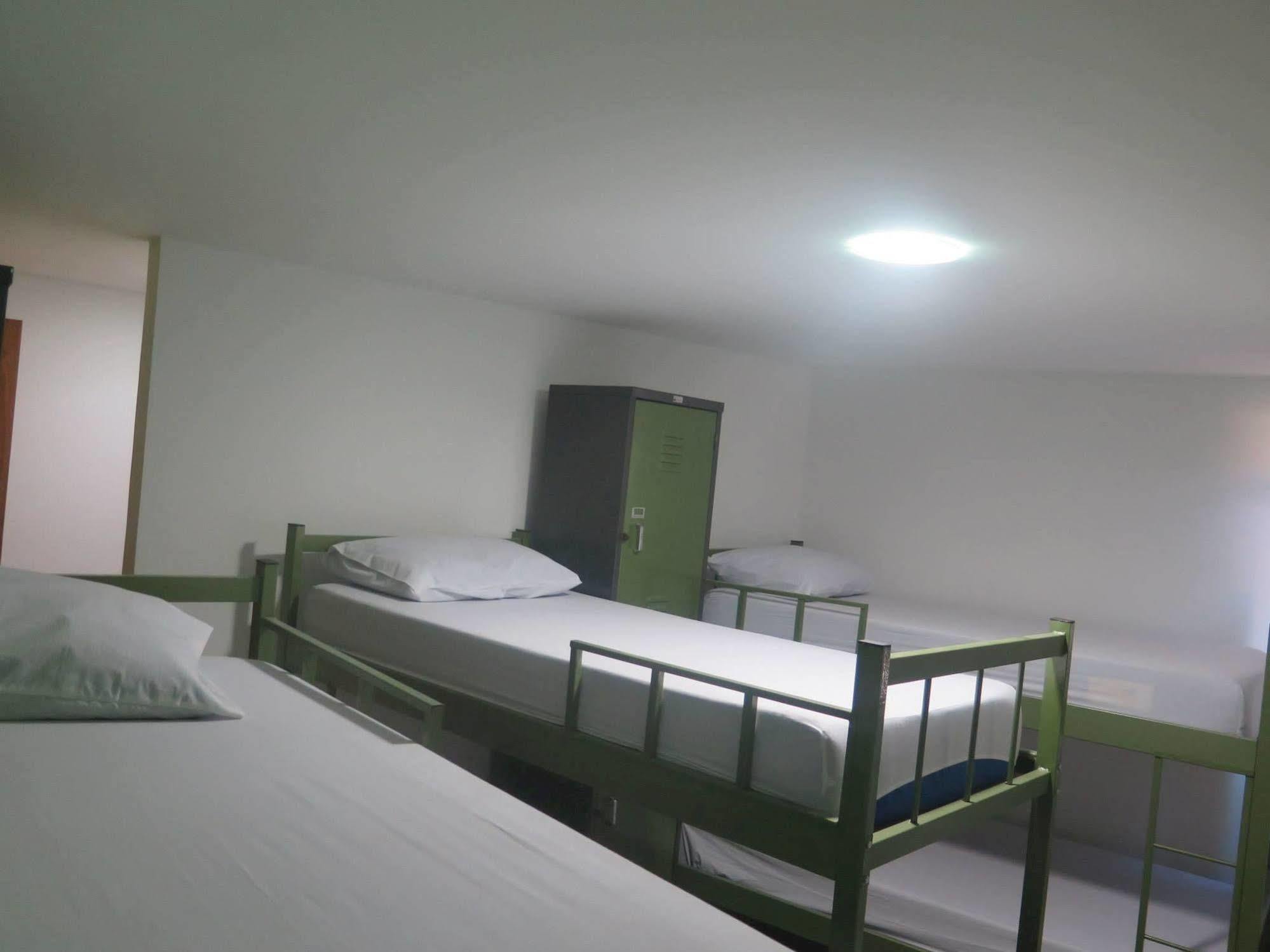 Walk On The Favela Hostel Rio de Janeiro Exterior photo